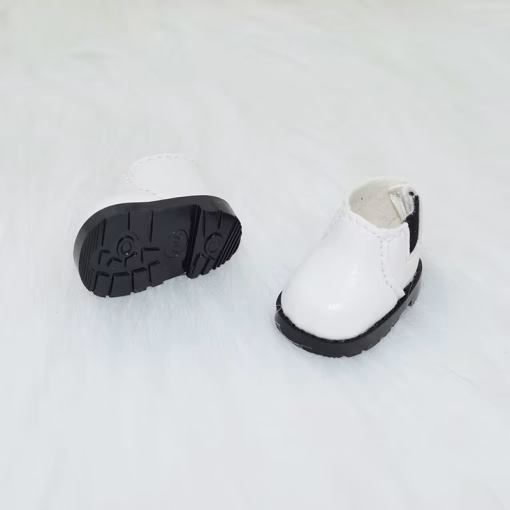 Labubu Chelsea boots