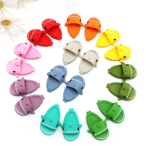 Labubu the monsters Slippers Shark